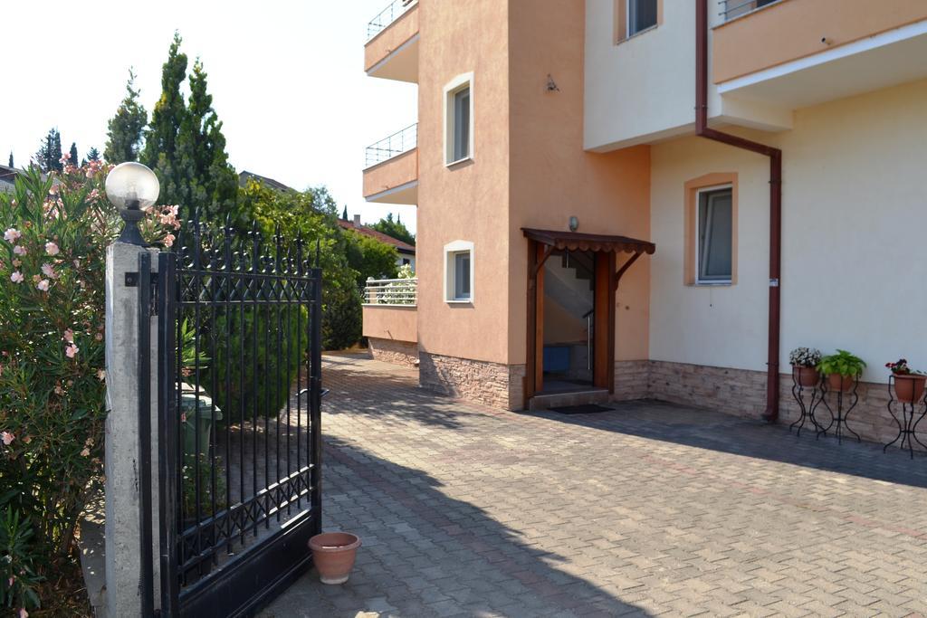 Appartement Elizabet *